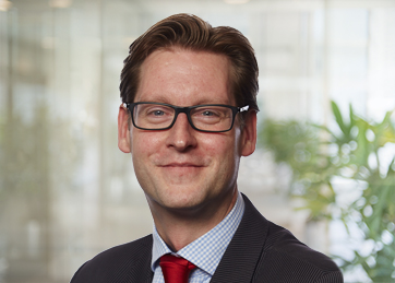 Ingmar van der Waaij, Senior Manager